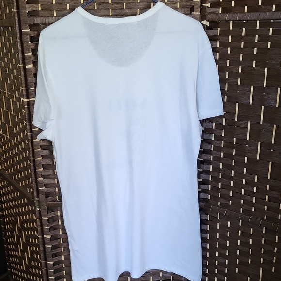 Favorite Daughter White Short Sleeve V-Neck T-Shirt with Blue Text - Picture 4 of 6